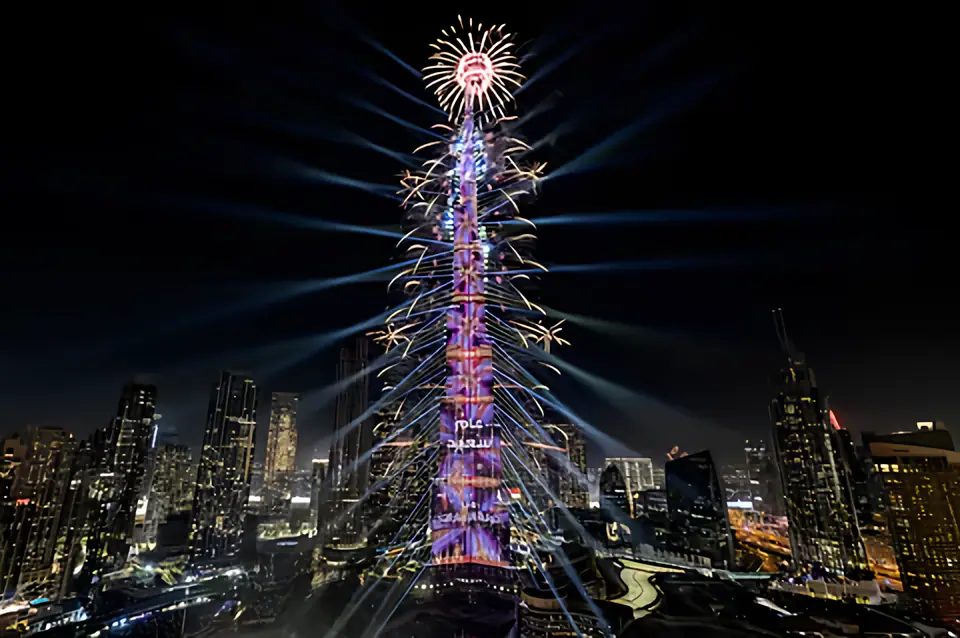 Dubai New Year's Eve 2026 fireworks illuminating Burj Khalifa
